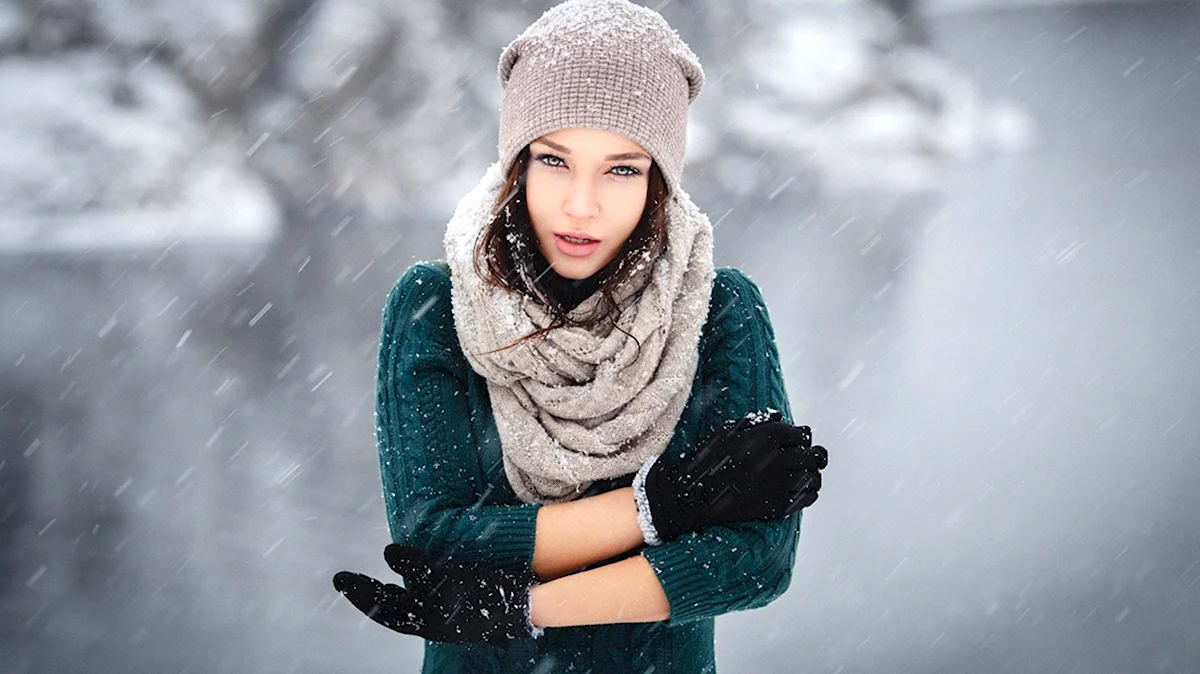Ангелина Петрова фотомодель зимой