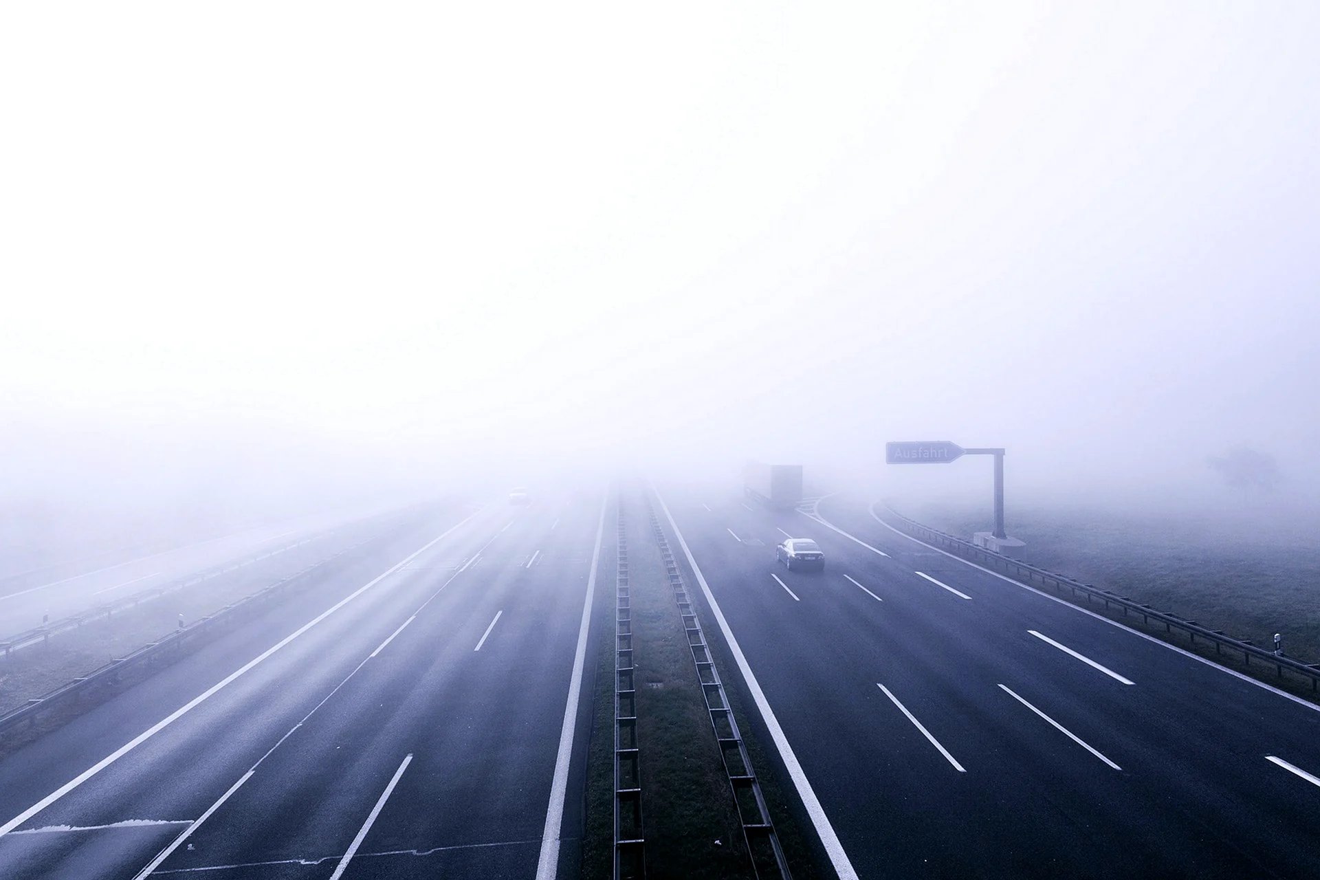Дорога в тумане