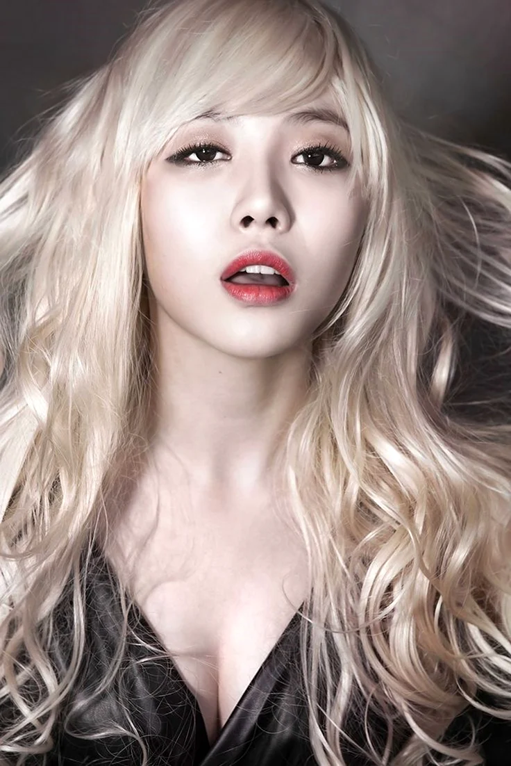 Корейские блондинки айдолы