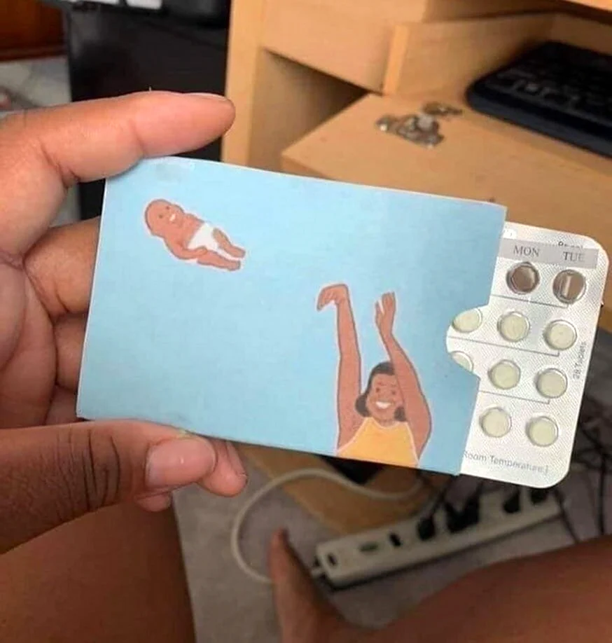 Мемы про контрацептивы