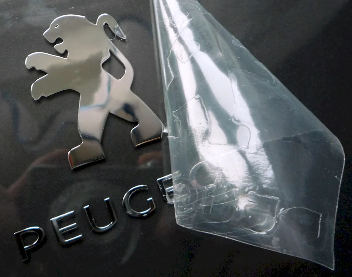 Наклейка Peugeot