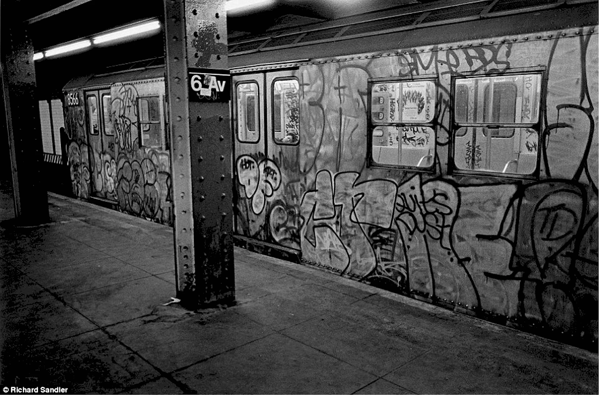 Первые граффити в Нью-Йорке