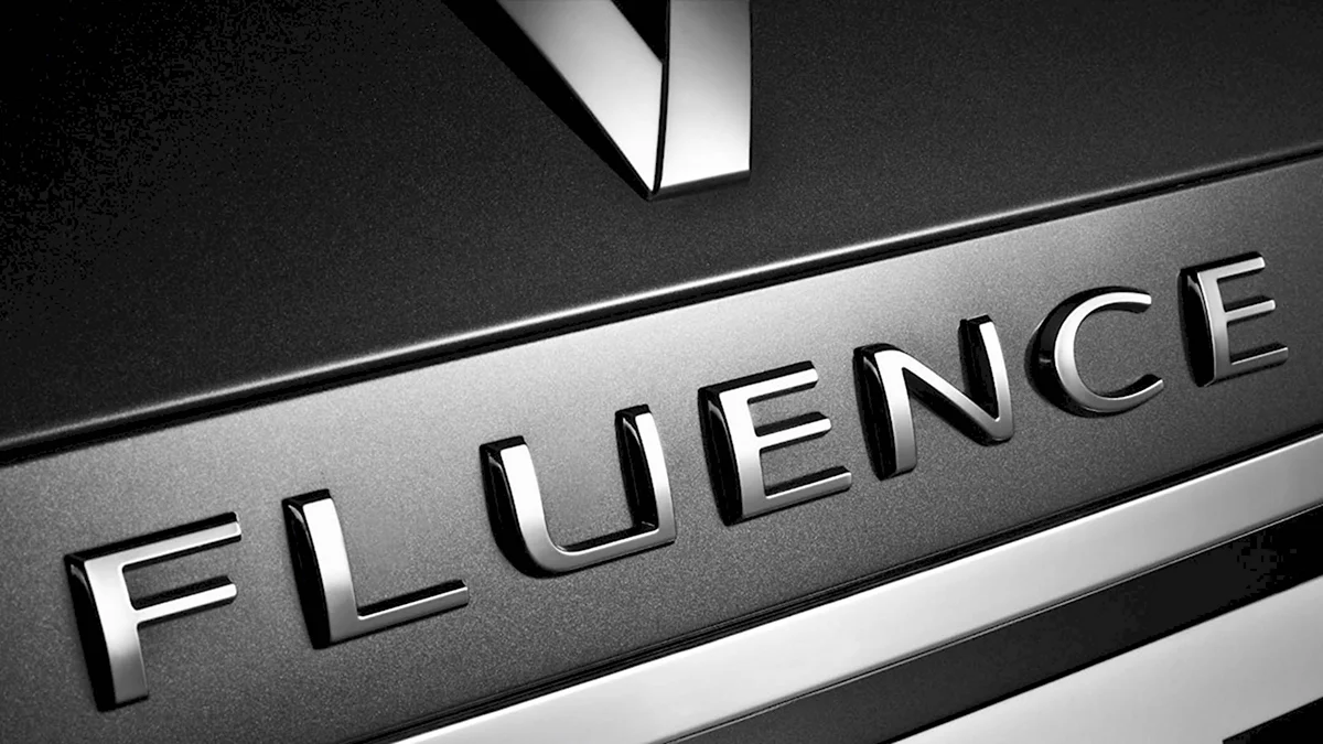 Renault Fluence логотип