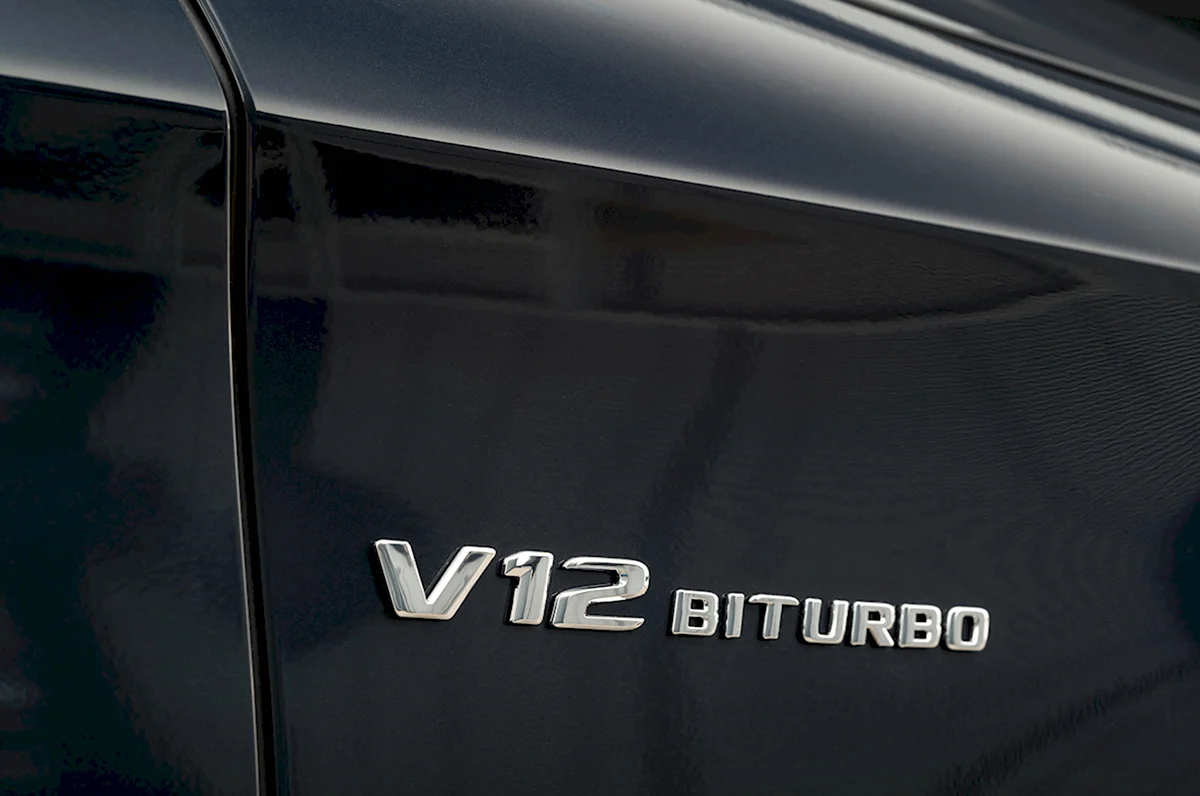 V12 Biturbo logo